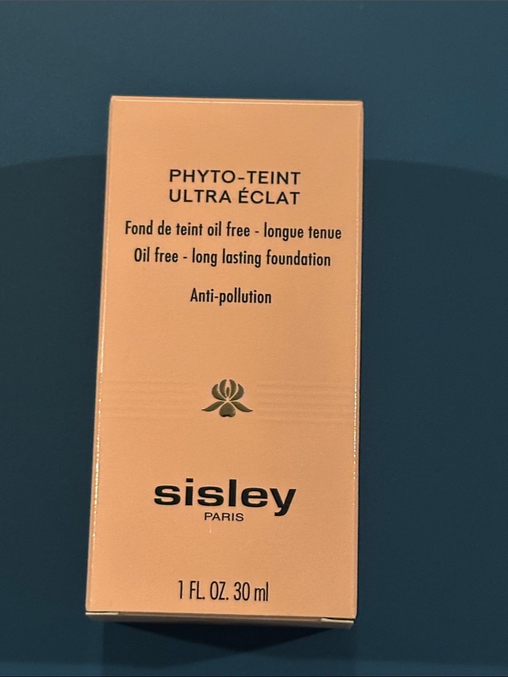 Sisley Phyto-Teint Ultra Éclat Foundation — 4, Honey Shade